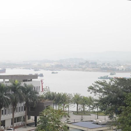 Hoang Yen Guesthouse Hạ Long Ngoại thất bức ảnh